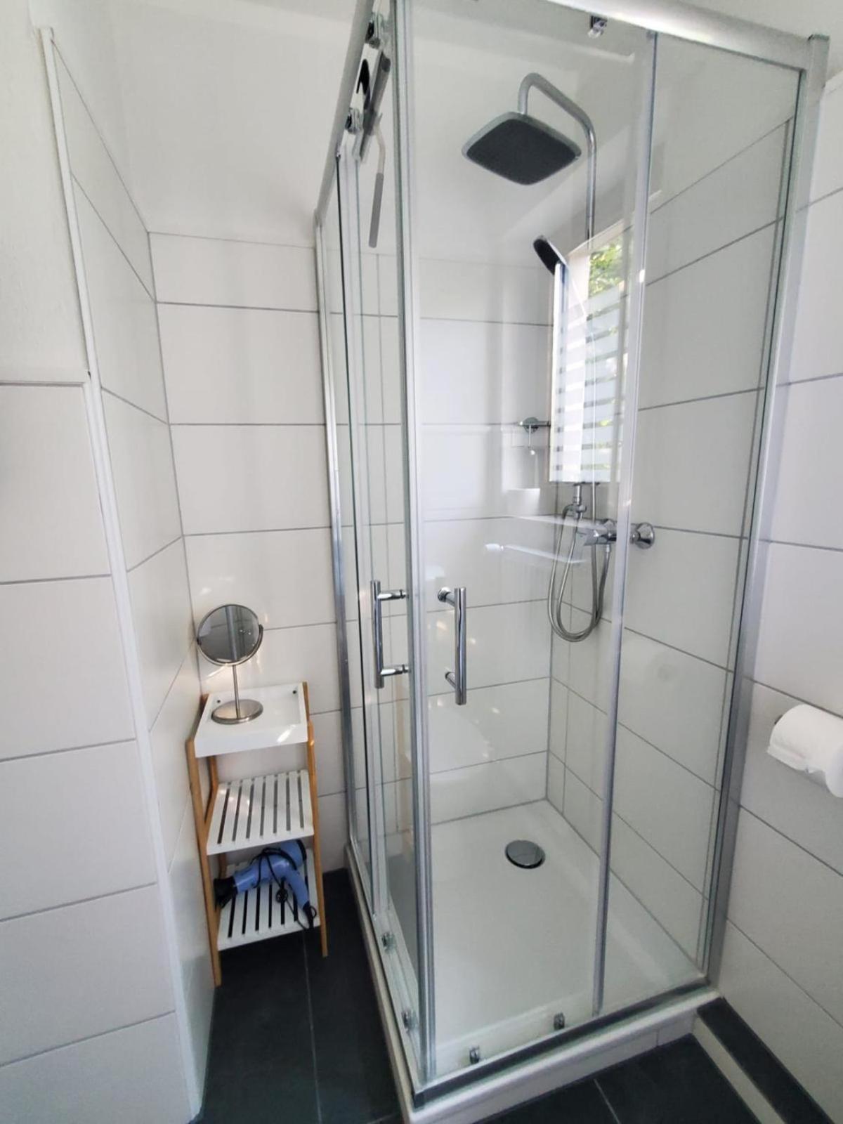 Gaestehaus Am Wald Apartment *