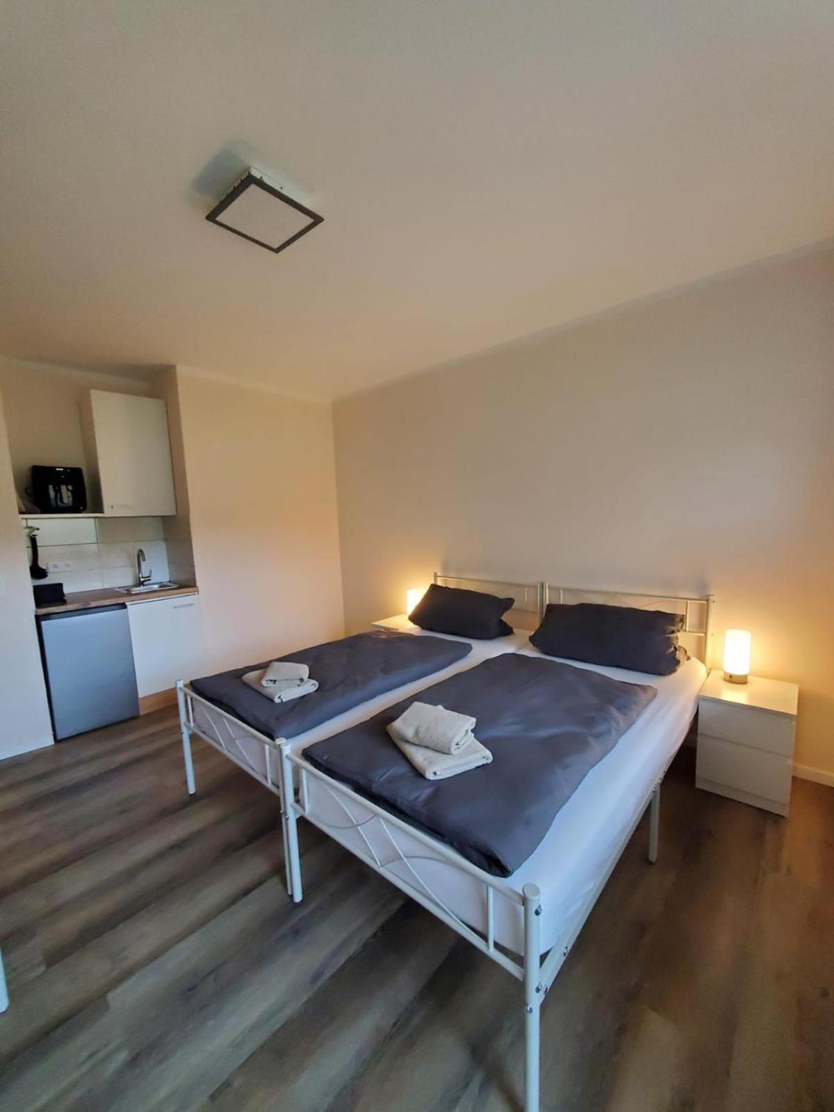 Apartment Gaestehaus Am Wald