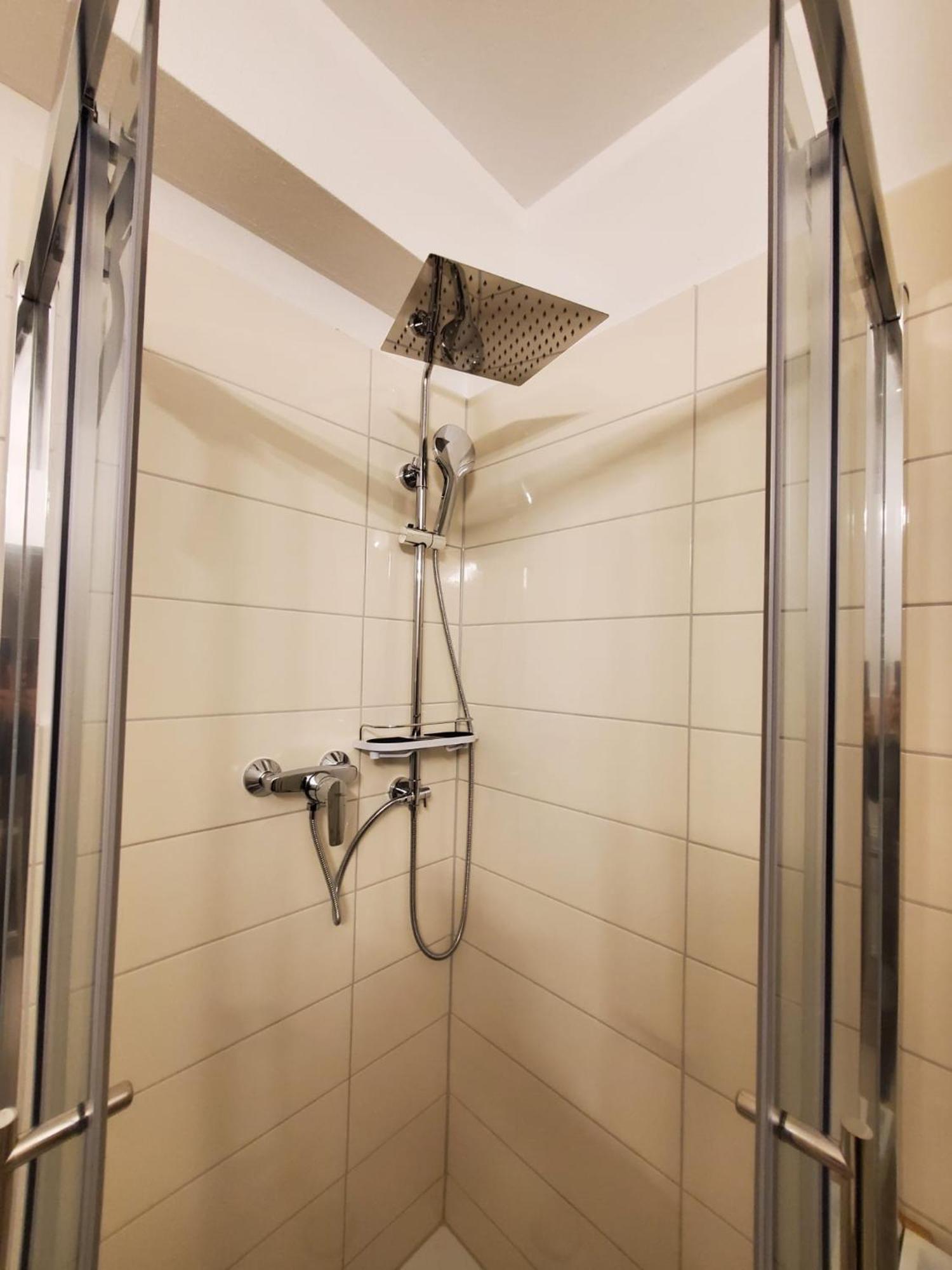 Apartment Gaestehaus Am Wald *
